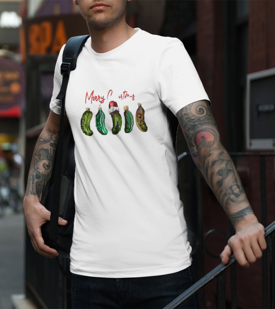 Funny Pickles Merry Christmas Santa Hat Ornaments T-Shirt