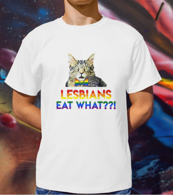Lesbians Eat What Cat With Rainbow Bow Tie T-Shirt