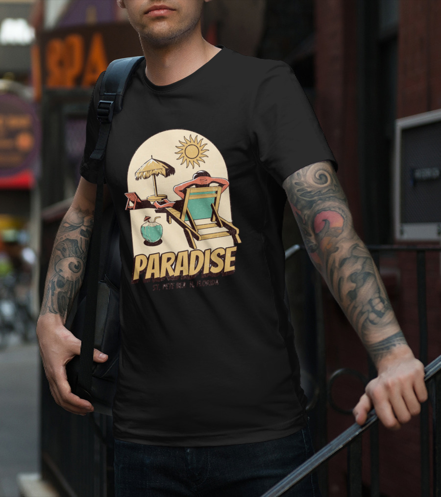 Paradise St. Pete Beach Florida Retro Sun Lounger And Cocktail Scene T-Shirt