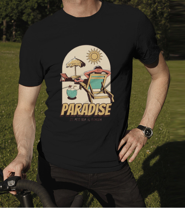 Paradise St. Pete Beach Florida Retro Sun Lounger And Cocktail Scene T-Shirt