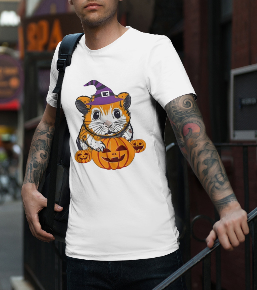 Halloween Guinea Pig With Witch Hat And Pumpkins T-Shirt