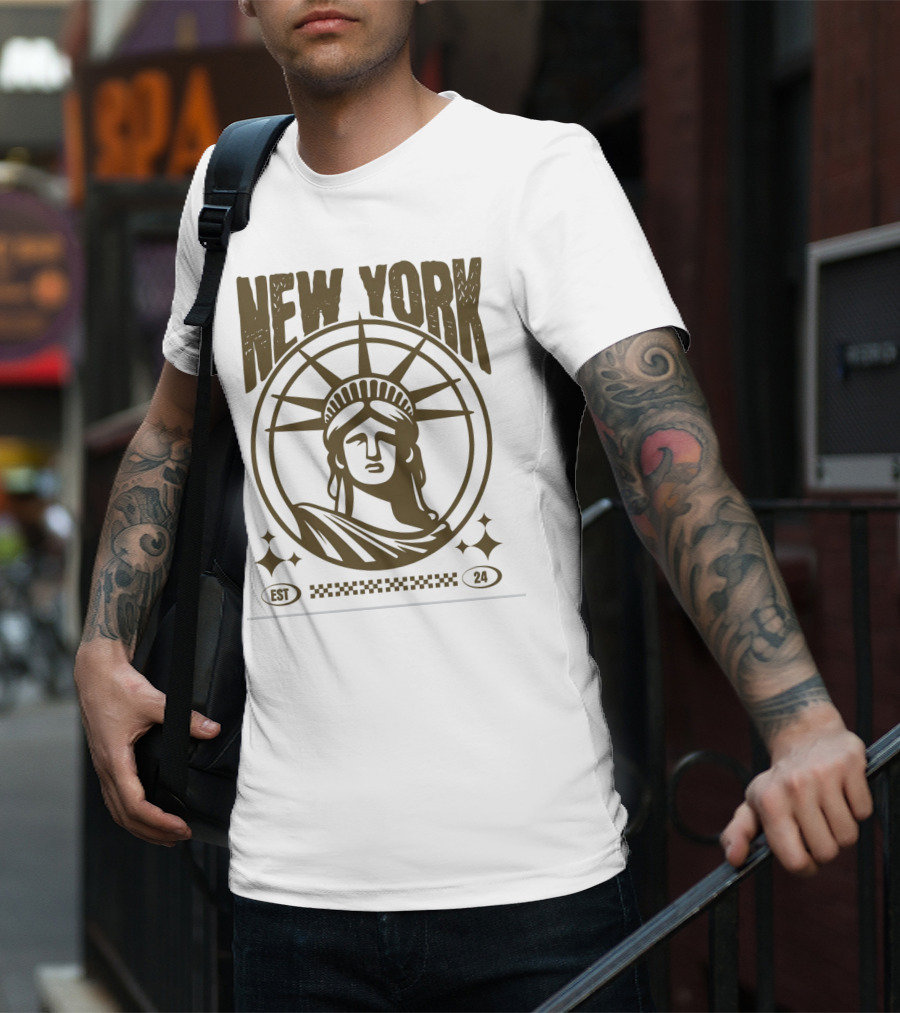 New York Statue Of Liberty EST 24 T-Shirt
