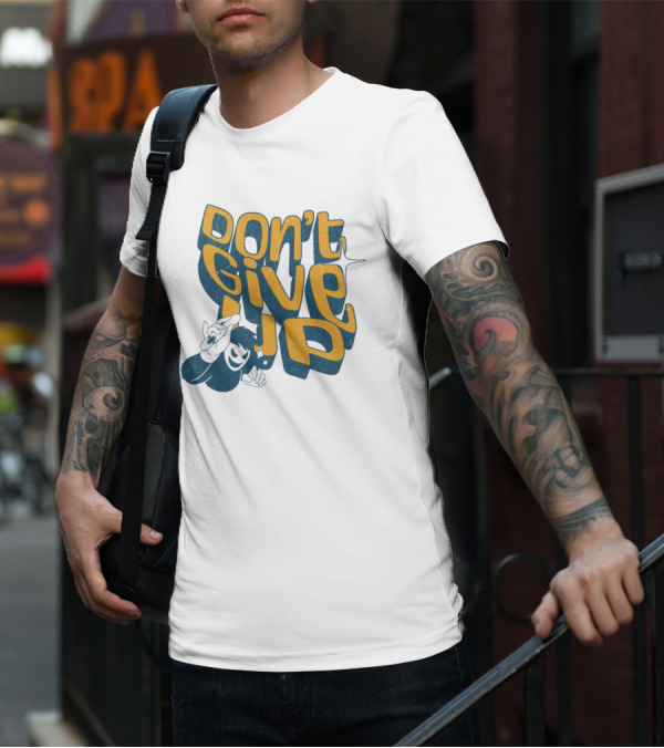 DON'T GIVE UP Retro Cartoon Hand Gesture Text T-Shirt