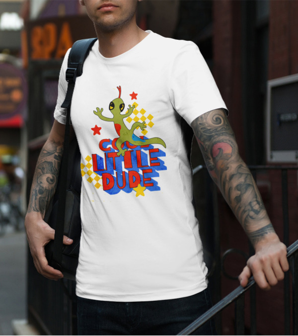 Cool Little Dude Lizard With Stars And Checkerboard T-Shirt