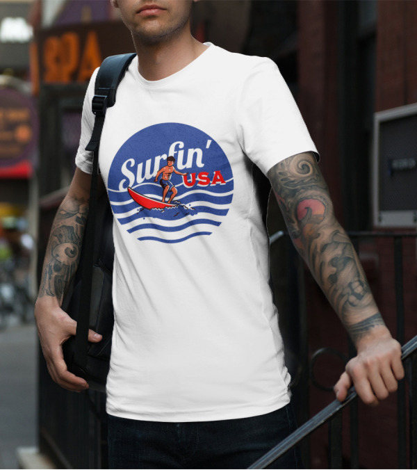 Surfin' USA Surfboard Waves Circle T-Shirt