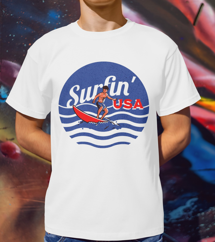 Surfin' USA Surfboard Waves Circle T-Shirt