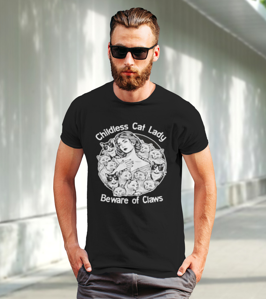 Childless Cat Lady Beware Of Claws Vintage T-Shirt