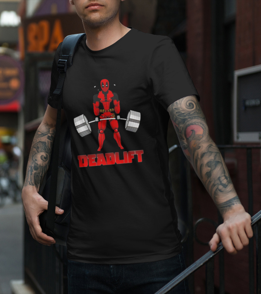 Deadpool Papa Swolio Deadlift T-Shirt