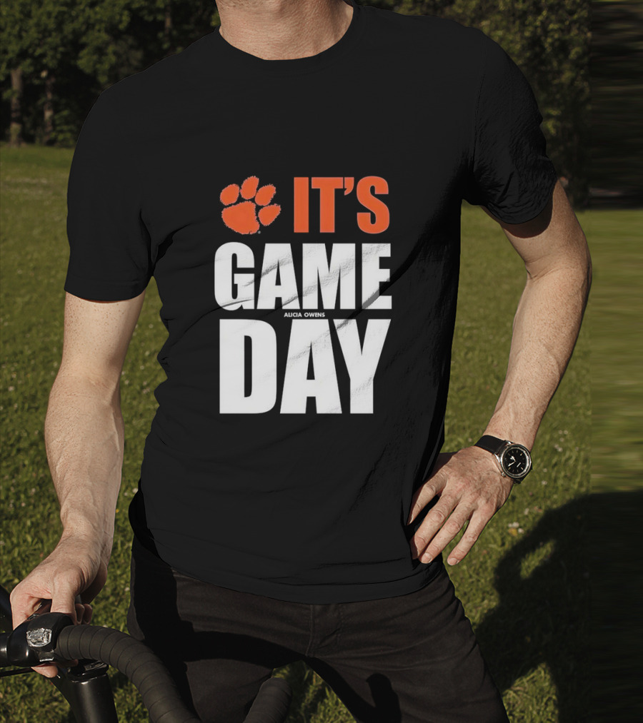Clemson Tigers It's Game Day Paw Print Alicia Owens T-Shirt