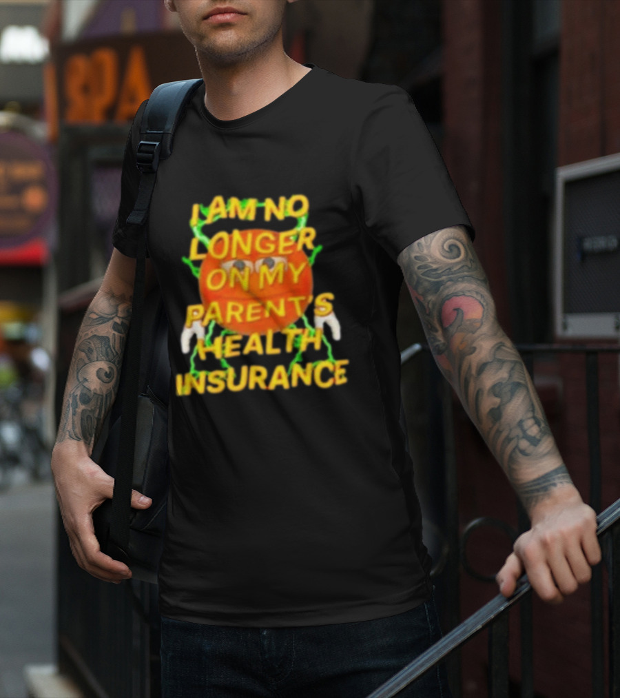 I Am No Longer On My Parent's Health Insurance Emoji Style With Lightning Background T-Shirt
