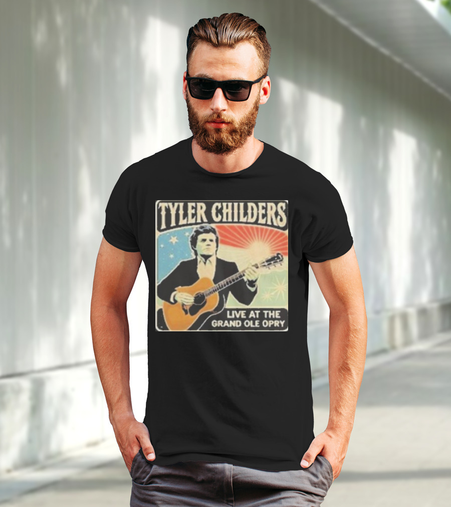 Tyler Childers Live Performance With Guitar At The Grand Ole Opry Iconic Event T-Shirt