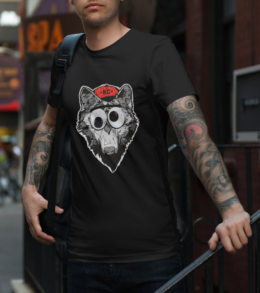 KC Wolf Pack Googly Eyes Icon With Red Cap T-Shirt