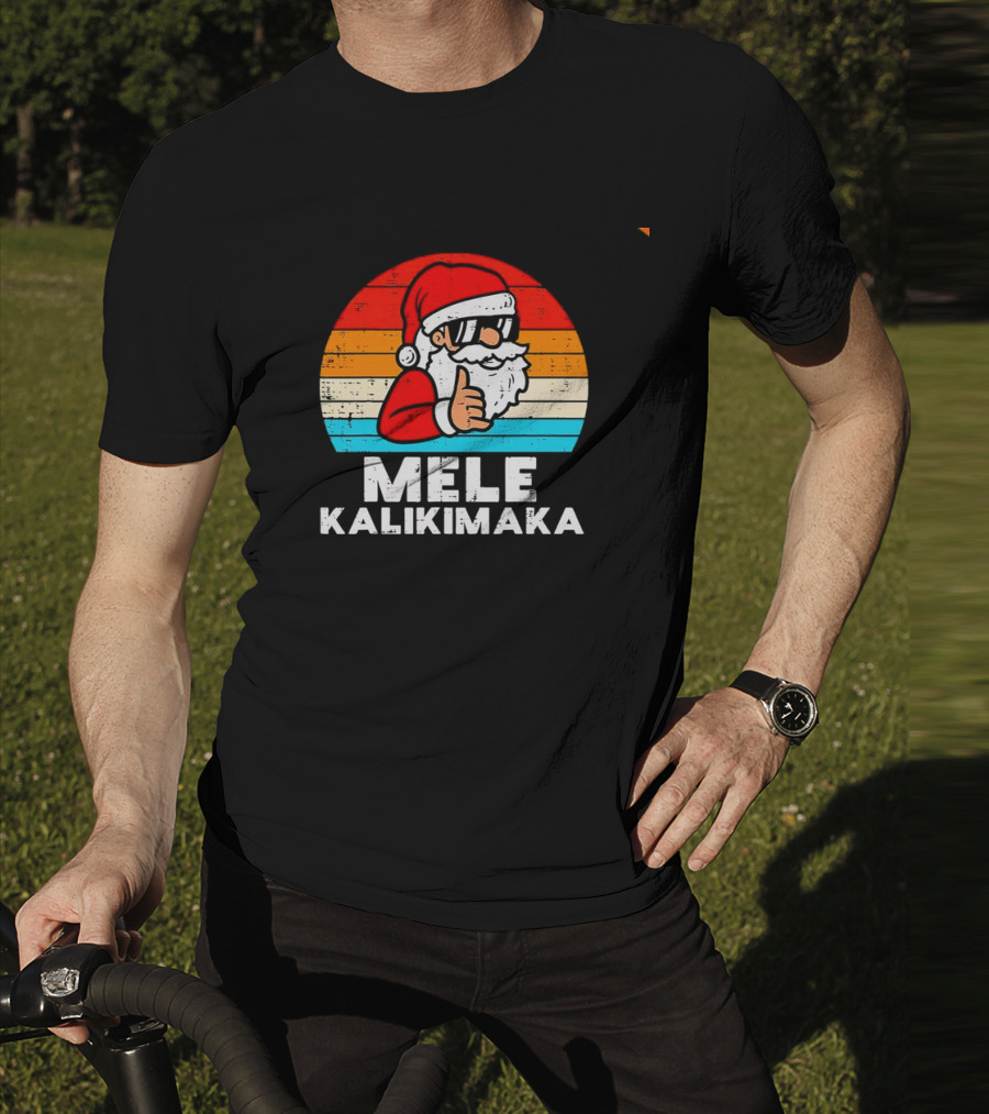 Santa Mele Kalikimaka Christmas Vintage Retro Sunset Thumbs Up T-Shirt