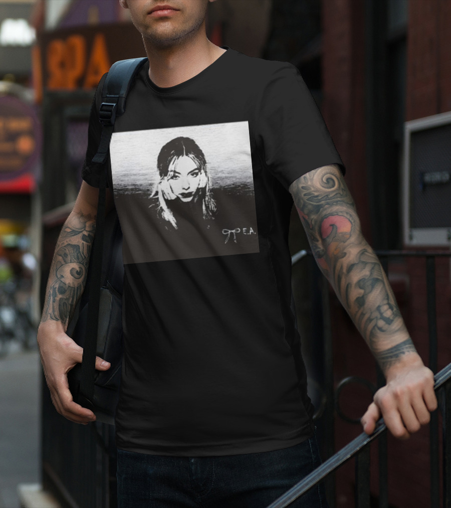 Eileen Alister The Alister E.A. Monochrome T-Shirt