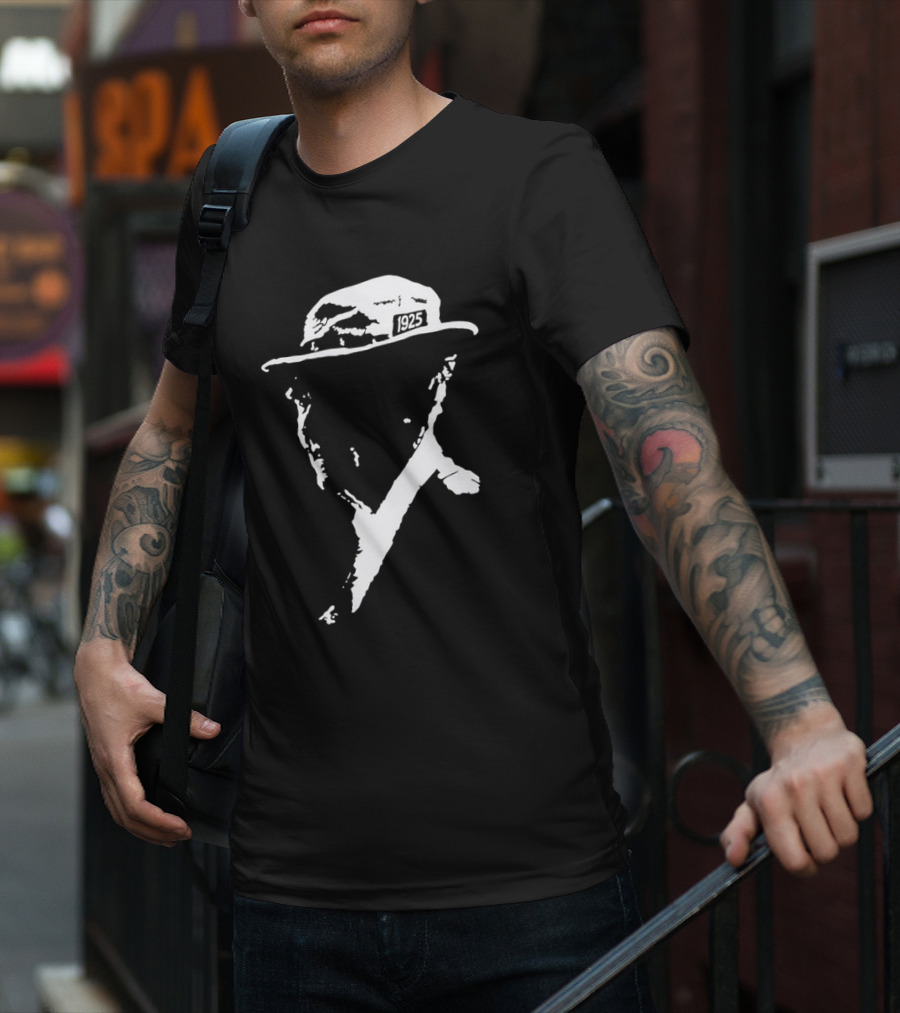 New York Giants Starter 1925 Silhouette 100th Season T-Shirt