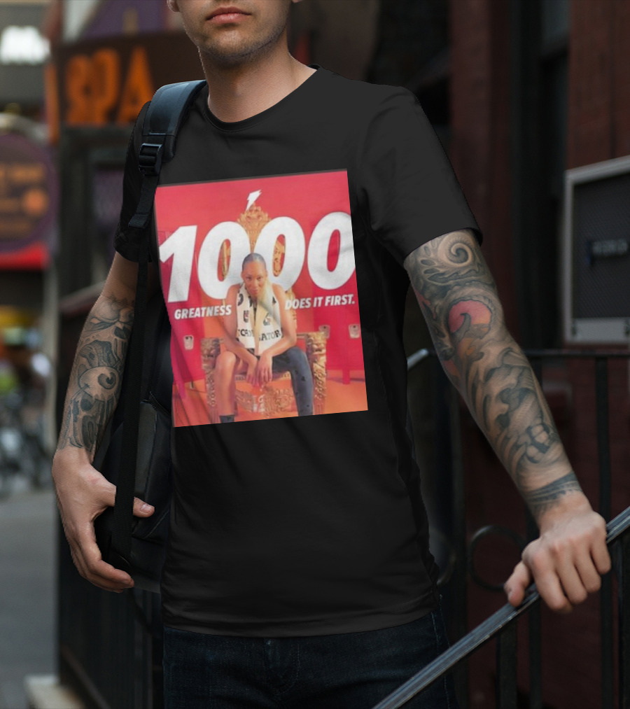 1000 Greatness Does It First A’ja Wilson Iconic Chair Sports Empowerment T-Shirt