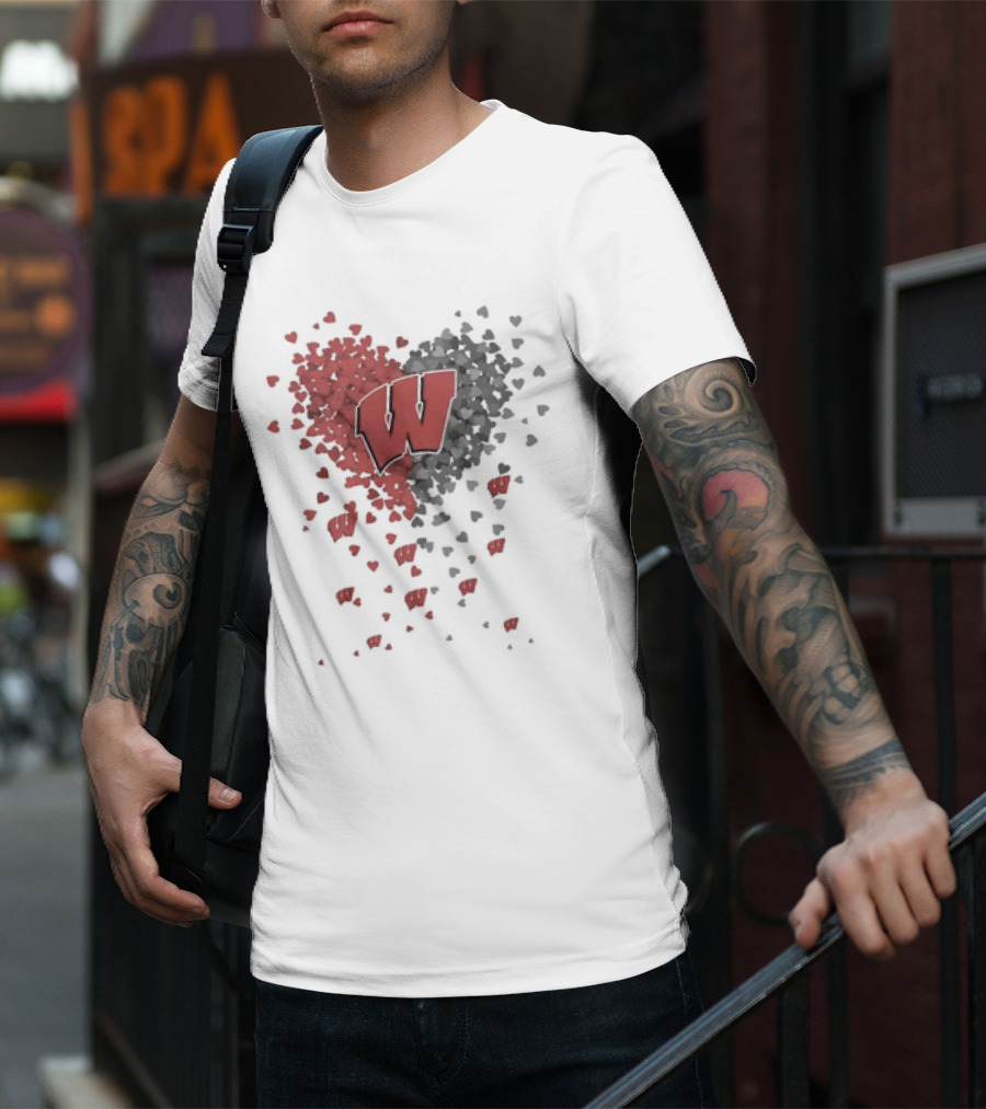 Heart Full Of Wisconsin Badgers Logo With Falling Hearts T-Shirt