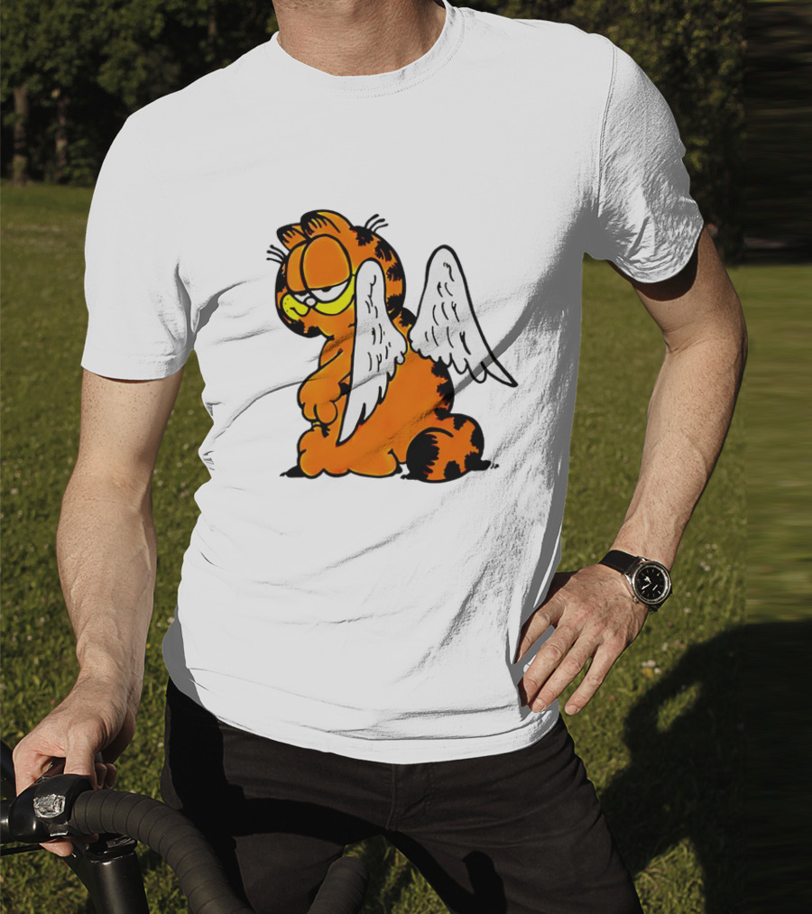 Angel Garfield Funny Vintage Comic Character With Wings T-Shirt