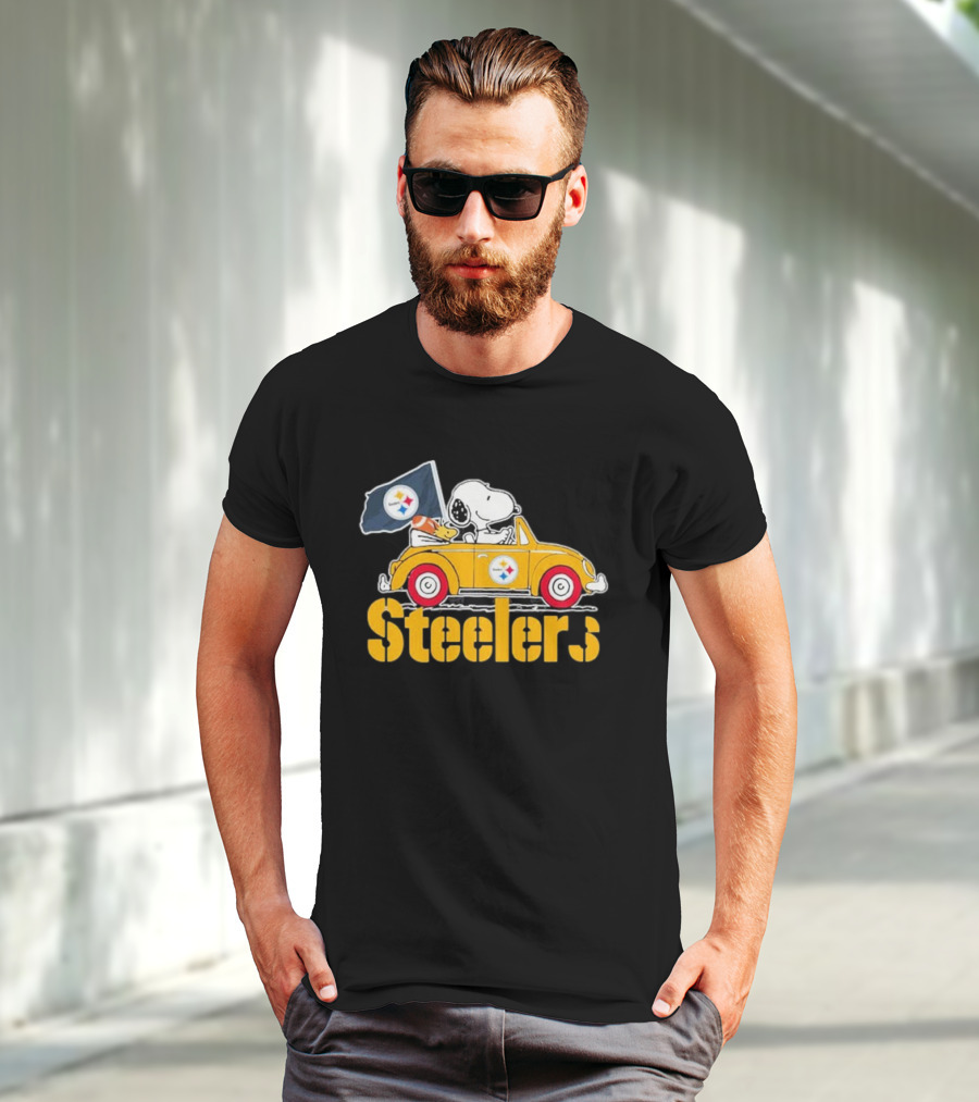 Peanuts Snoopy Woodstock Driving Yellow Car With Steelers Flag T-Shirt