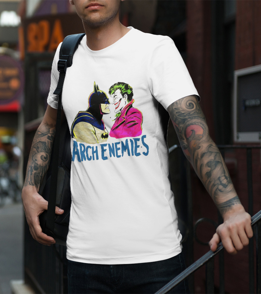 Batman Joker Arch Enemies Comics Face-Off Iconic Showdown T-Shirt