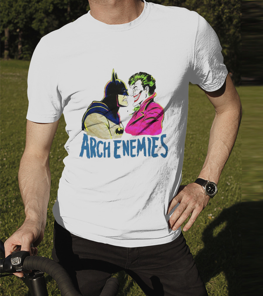 Batman Joker Arch Enemies Comics Face-Off Iconic Showdown T-Shirt
