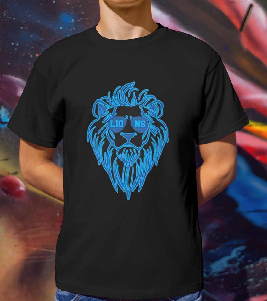 Detroit Lions Football Mascot With Sunglasses T-Shirt