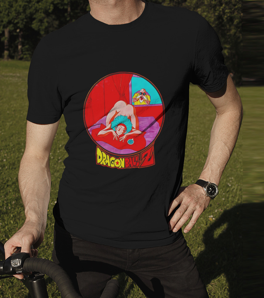 Dragon Ball Z Master Roshi Peeping Vintage Scene With Bulma T-Shirt
