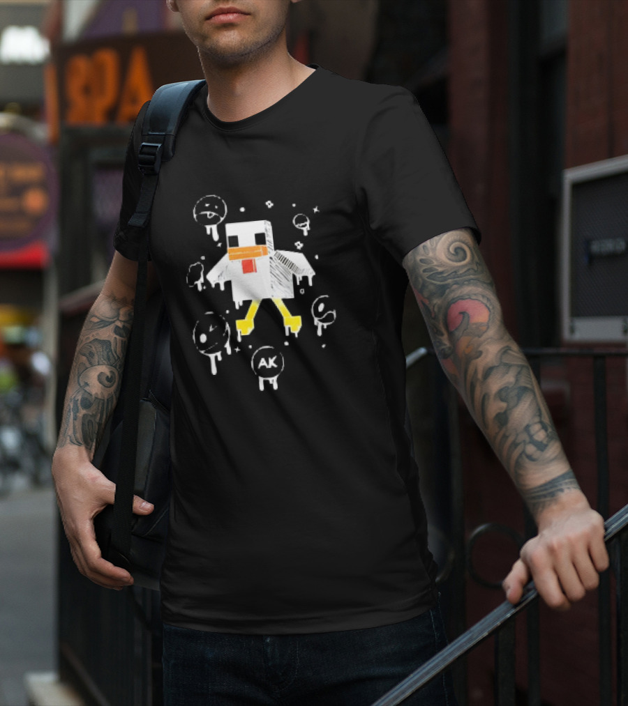 Van Meneer Kippie AK Blocky Chicken With Dripping Faces T-Shirt