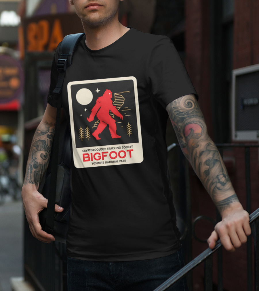 Bigfoot Cryptozoology Tracking Society Moonlit Yosemite National Park T-Shirt