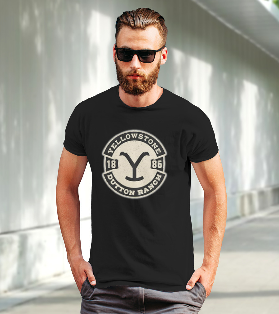 Yellowstone Dutton Ranch 1886 Badge Retro T-Shirt