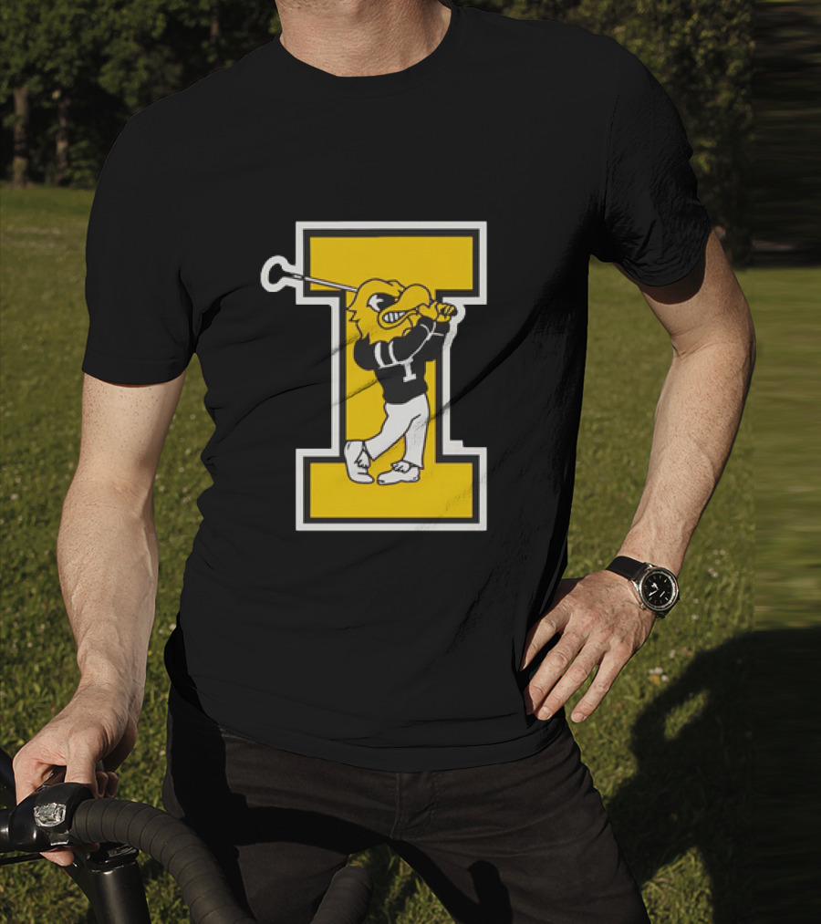 Iowa Hawkeyes Golf Vintage Logo Swinging Herky T-Shirt