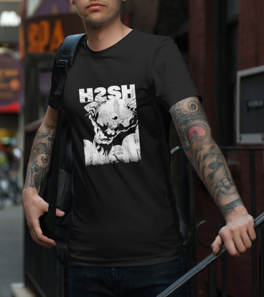 Batman Hush Jim Lee Scott Williams Retro Batman Gotham Skyline T-Shirt