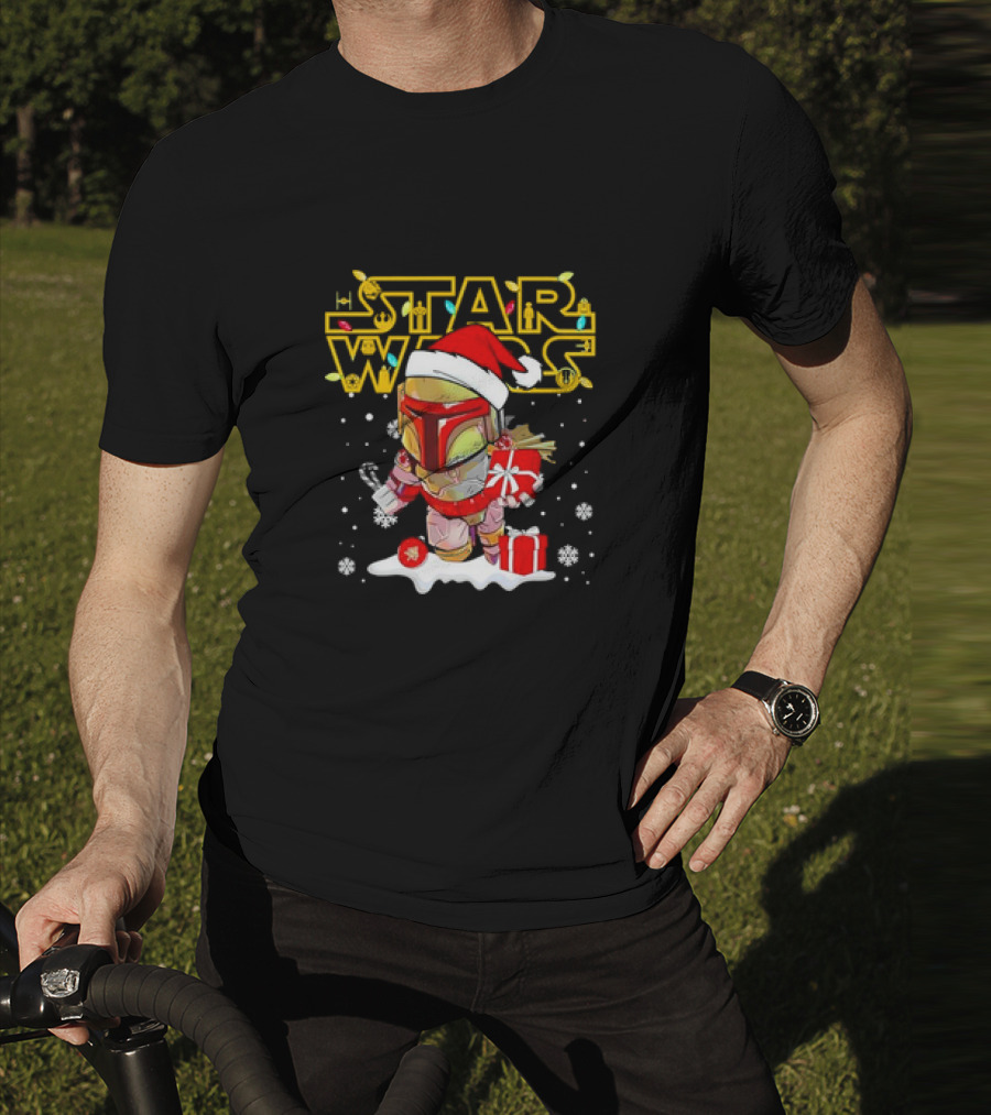 Disneyland Star Wars Boba Fett Christmas Santa Hat And Gifts Snowflakes T-Shirt
