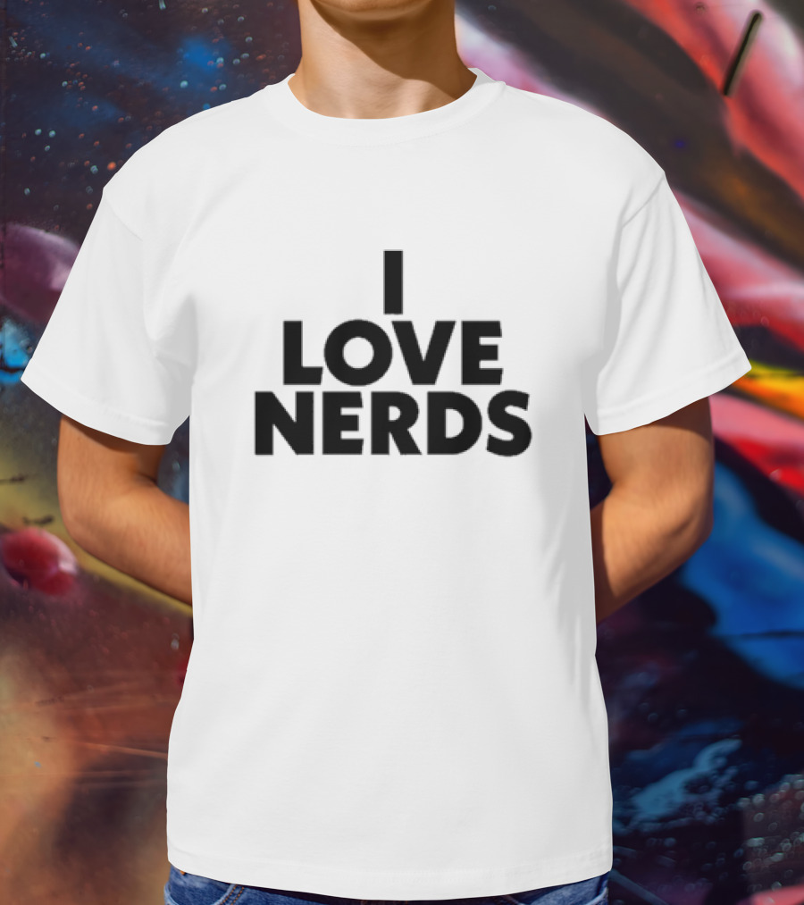 I Love Nerds Kim Kardashian Wearing T-Shirt