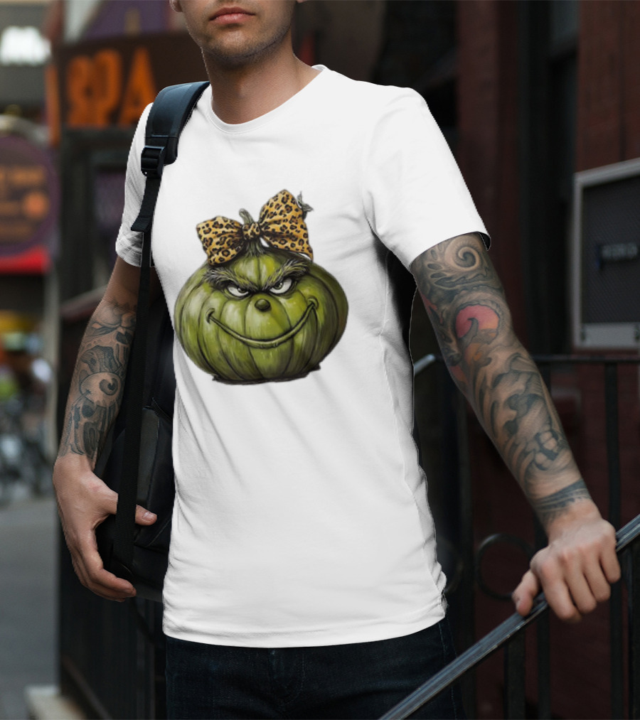 Retro Vintage Leopard Bow Grinch Pumpkin T-Shirt