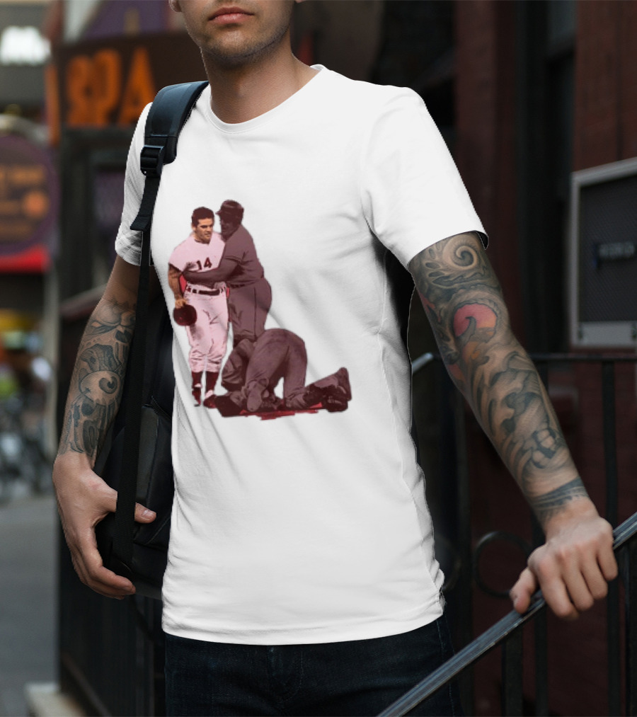 Pete Rose Levels Ray Fosse Baseball Collision Moment T-Shirt