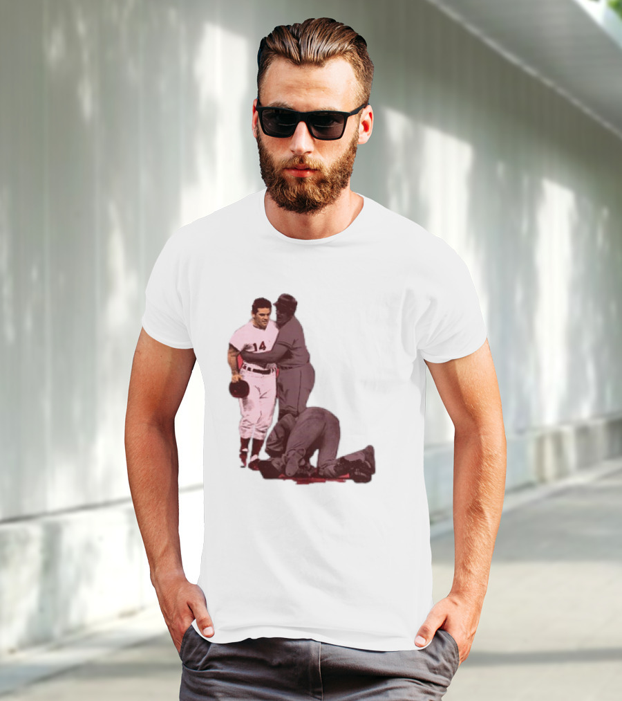 Pete Rose Levels Ray Fosse Baseball Collision Moment T-Shirt