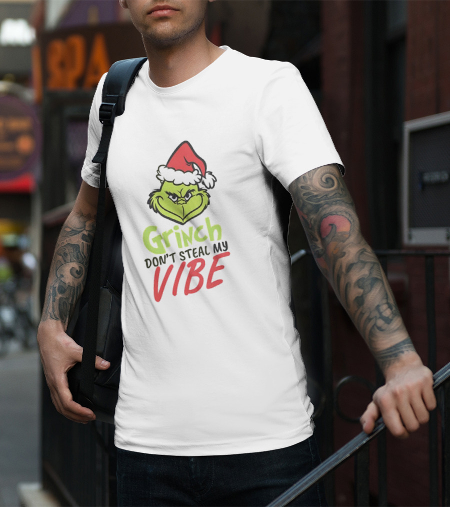 Grinch Don’t Steal My Vibe Christmas Santa Hat T-Shirt
