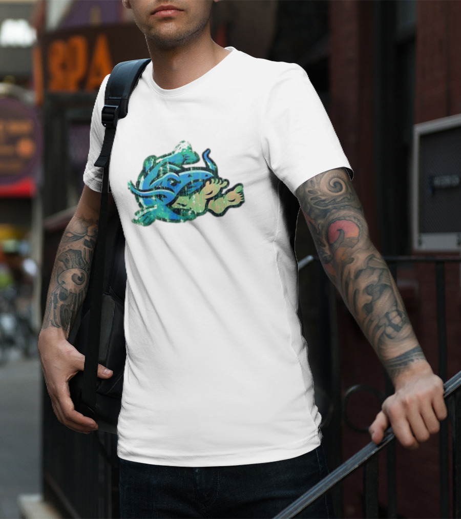 Noodlers Distressed Swimming Meme T-Shirt