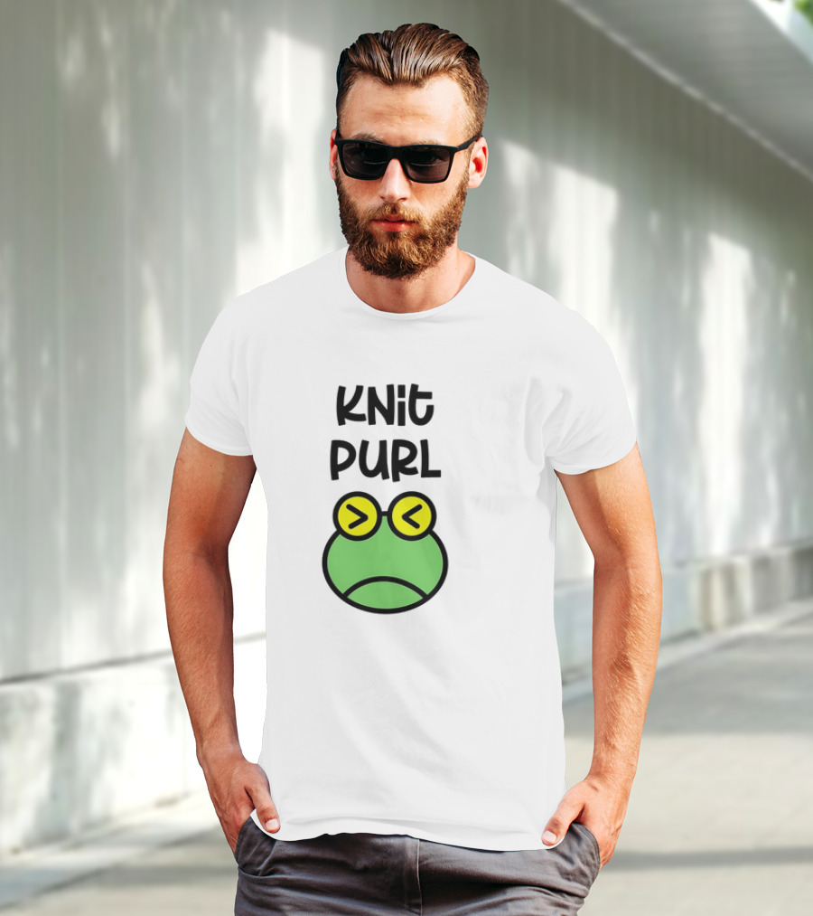 Knit Purl Frog With Glasses Pouting Face T-Shirt