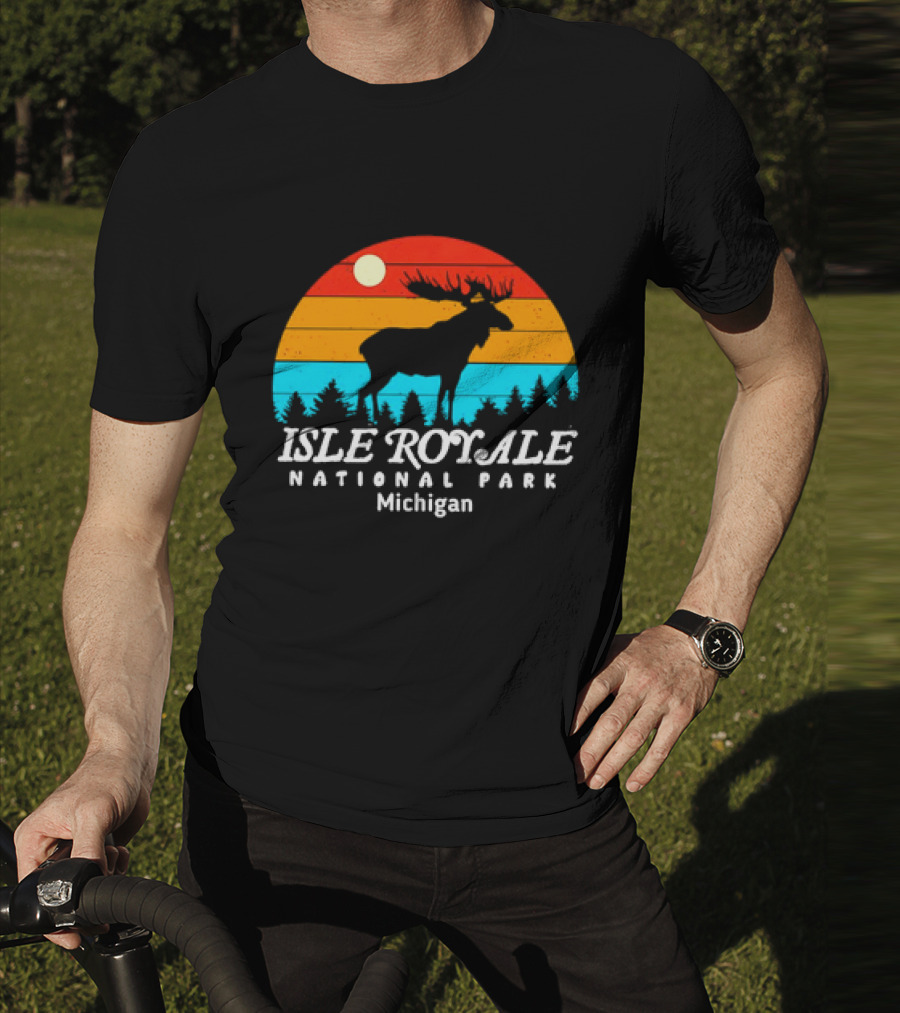 Isle Royale National Park Michigan Vintage Sunset Moose T-Shirt