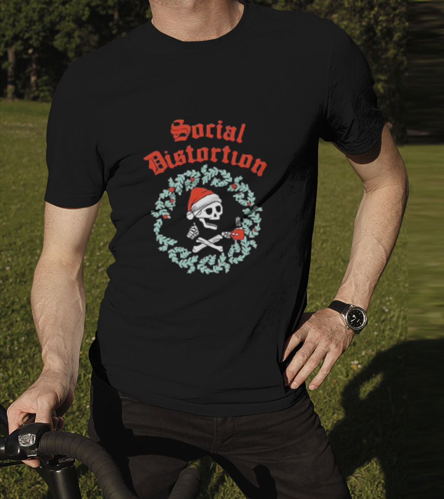 Social Distortion Skelly Wreath Santa Christmas Skeleton T-Shirt