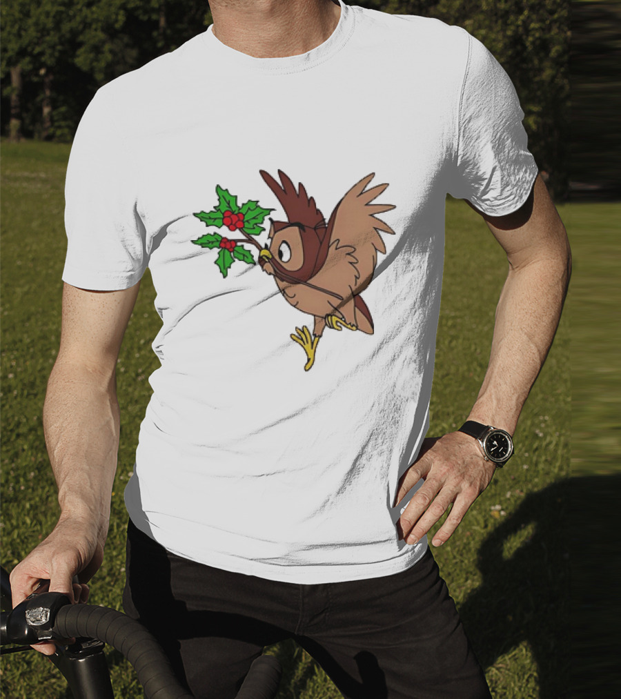 Owl With Holly Branch Festive Christmas Classic T-Shirt