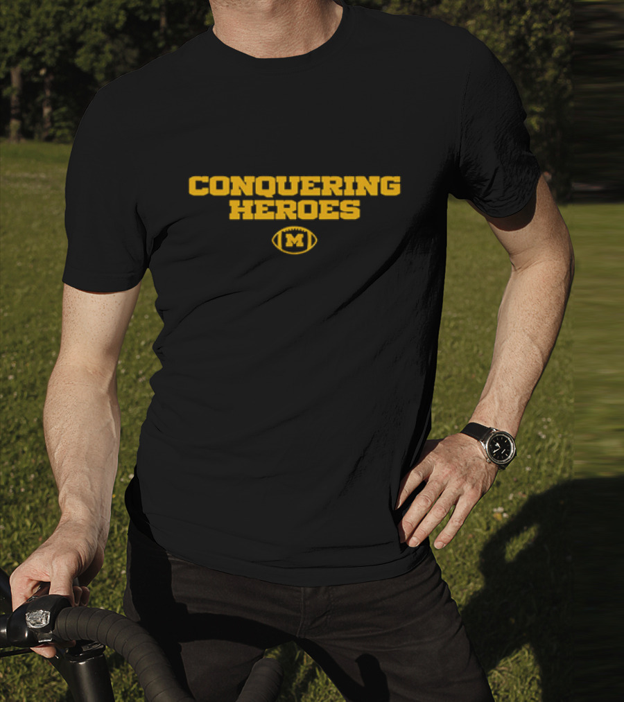 Dave Portnoy Wearing Conquering Heroes Michigan Wolverines M Logo Football T-Shirt