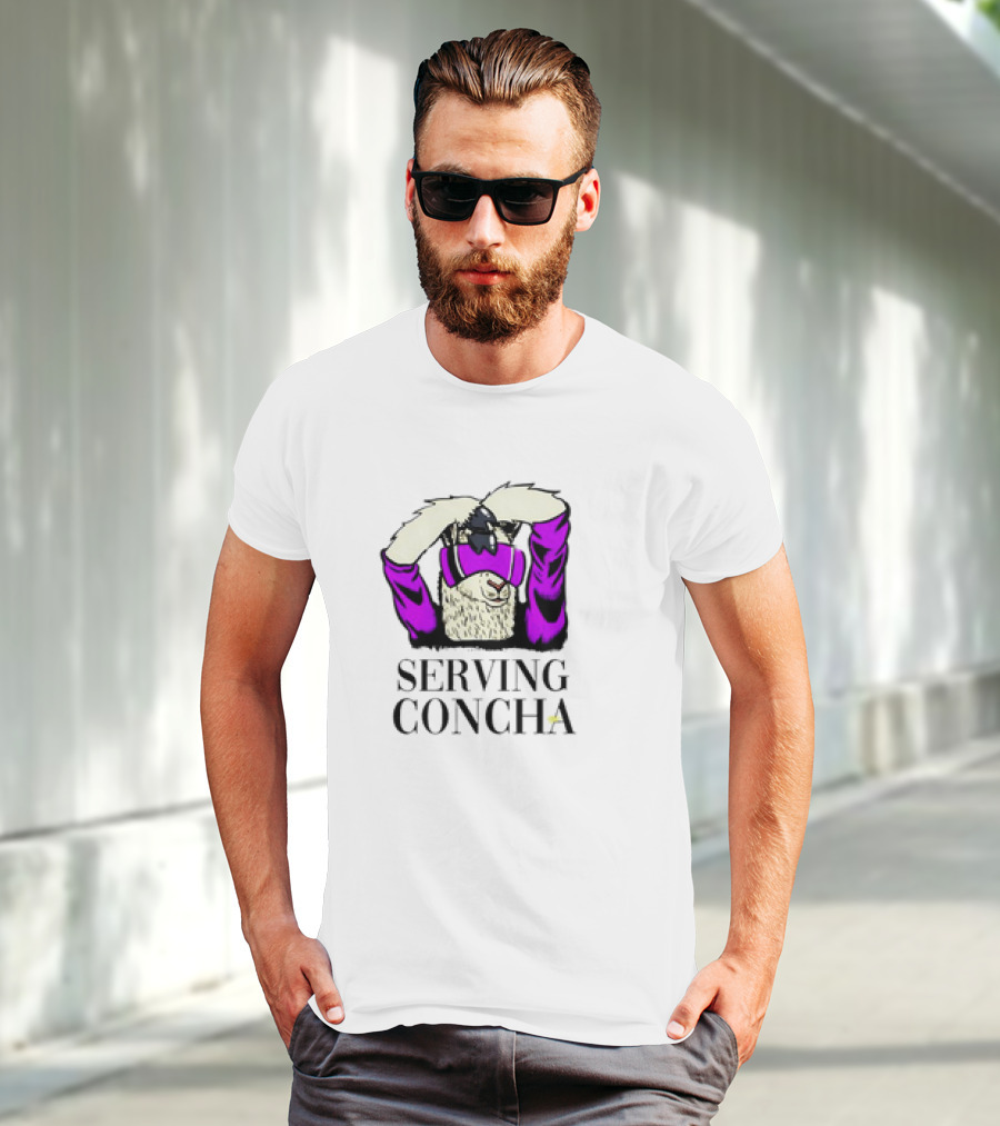 MarcoMania Serving Concha Llama With Purple T-Shirt
