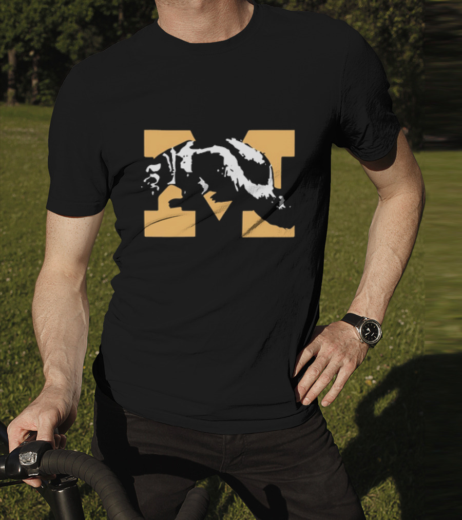 Michigan Wolverines Vintage Mascot M T-Shirt