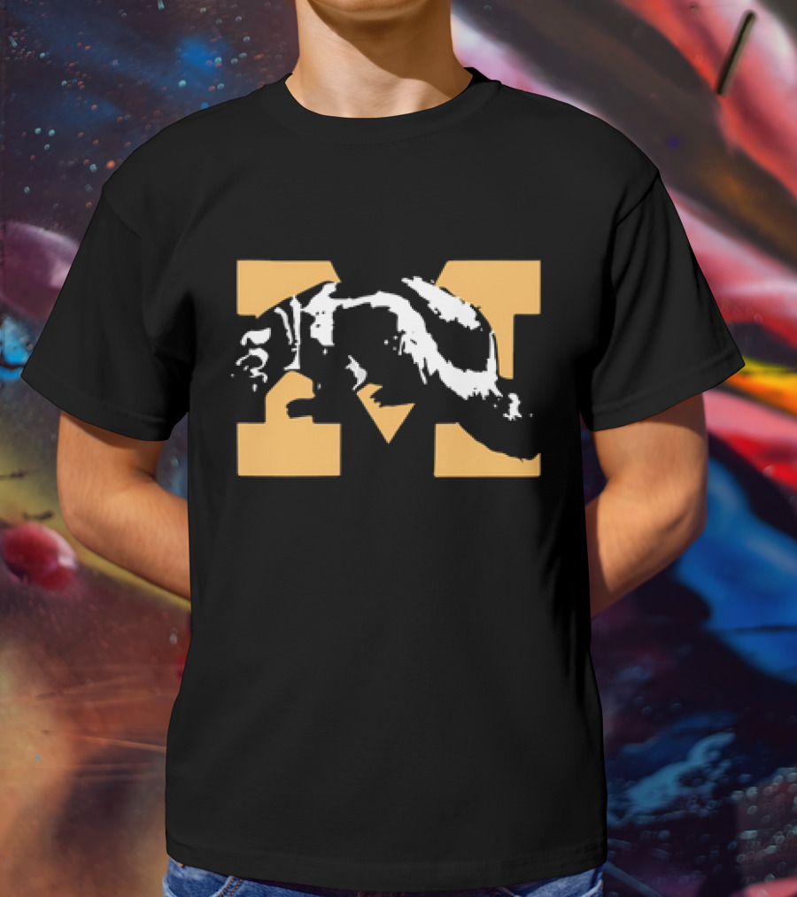 Michigan Wolverines Vintage Mascot M T-Shirt