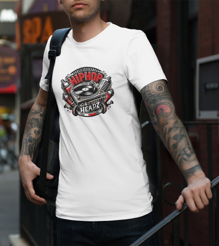 HIP HOP HEADZ VINYL RECORD PLAYER TURNTABLE SPRAY CANS MICROPHONE T-Shirt