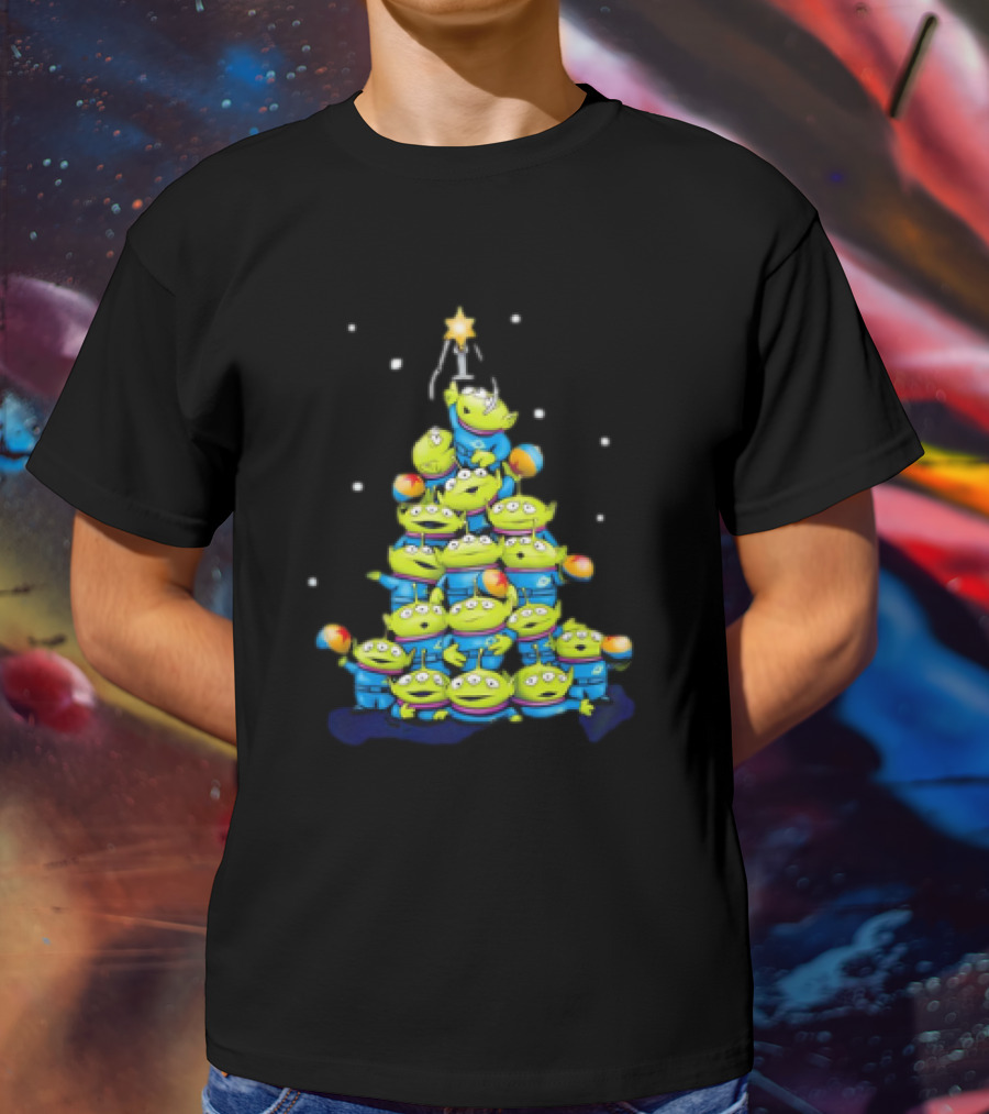 Aliens From Toy Story Forming Christmas Tree Tower With Star And Snowflakes T-Shirt
