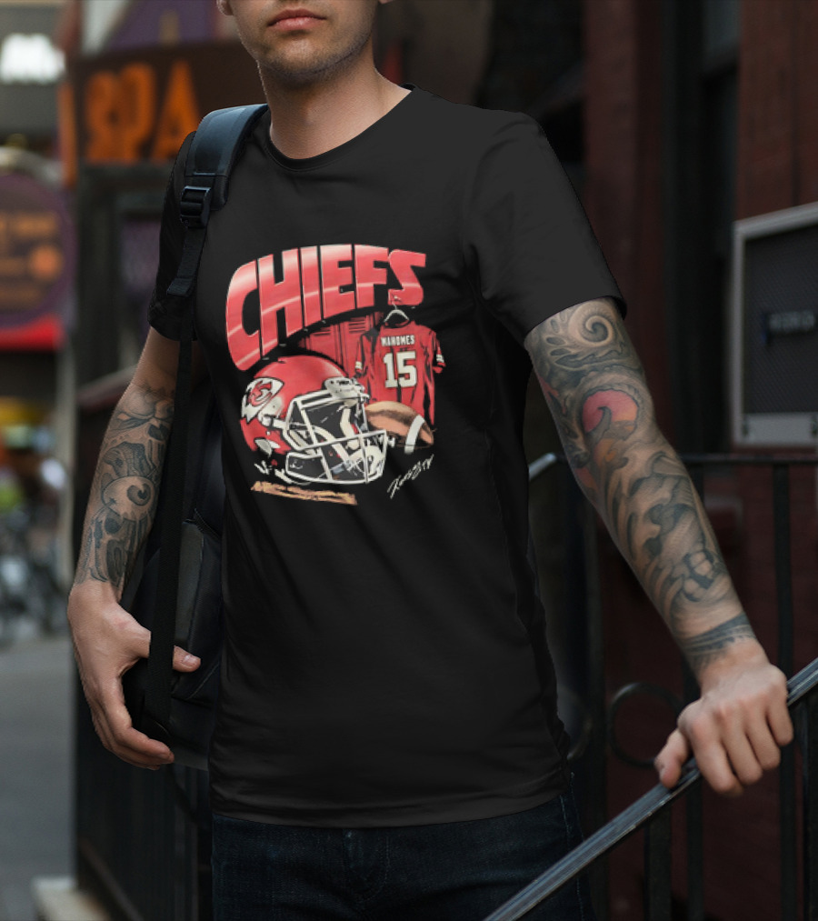 Kansas City Chiefs Patrick Mahomes 15 NFL Helmet Jersey Chiefs T-Shirt